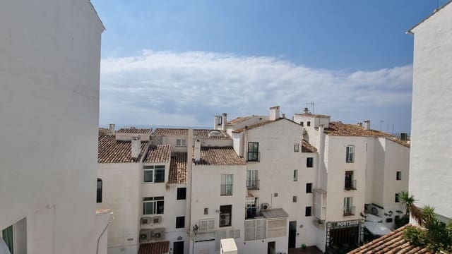 2 Zimmer Apartment zu verkaufen in Puerto Banus, Marbella mit Garage - 680.000 € (Ref: 9509534)