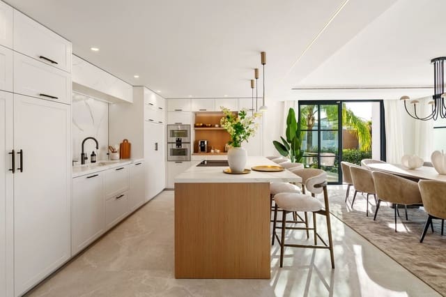 5 bedroom Villa for sale in La Quinta, Benahavís with pool garage - € 6,250,000 (Ref: 9509540)