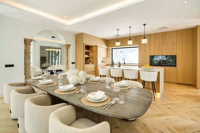 5 bedroom Villa for sale in La Quinta, Benahavís with pool garage - € 5,950,000 (Ref: 9509542)