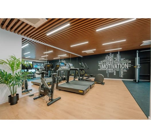 2 soverom Leilighet til salgs i Fuengirola med svømmebasseng garasje - € 659 500 (Ref: 9509546)