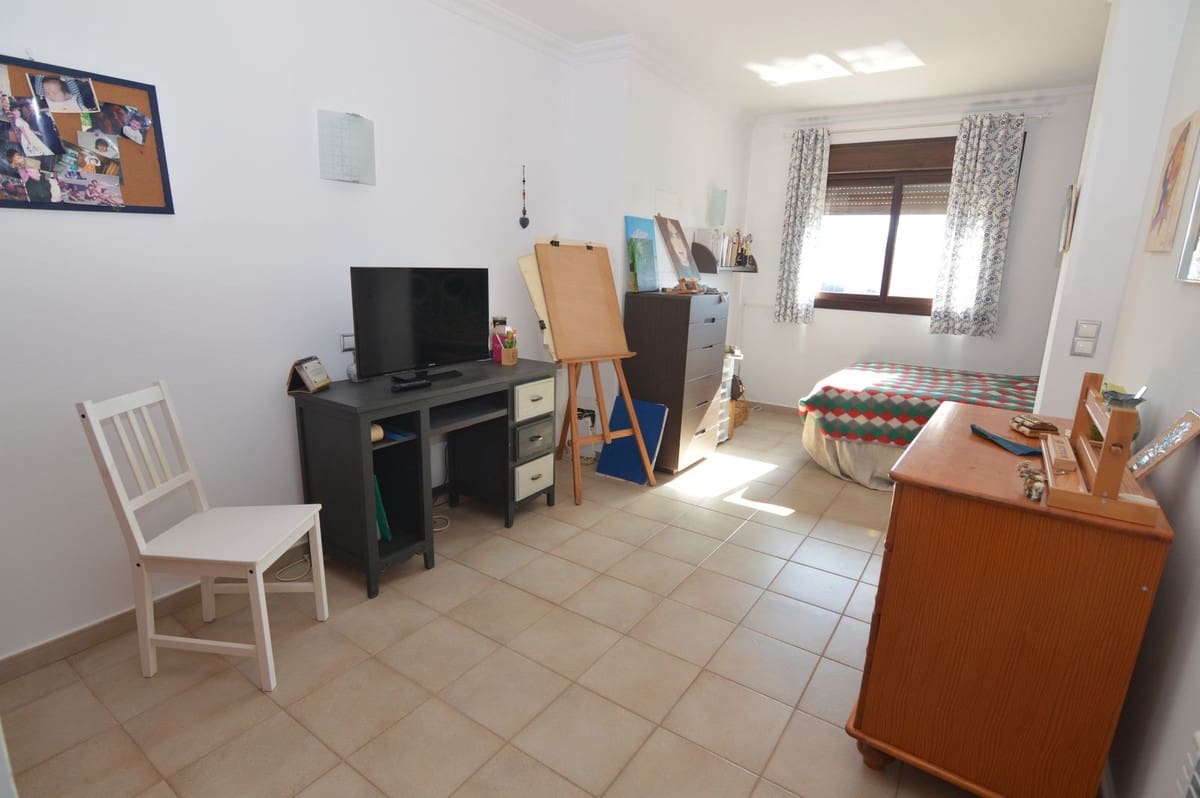 5 chambre Villa/Maison à vendre à San Pedro de Alcantara avec piscine garage - 1 150 000 € (Ref: 9509552)