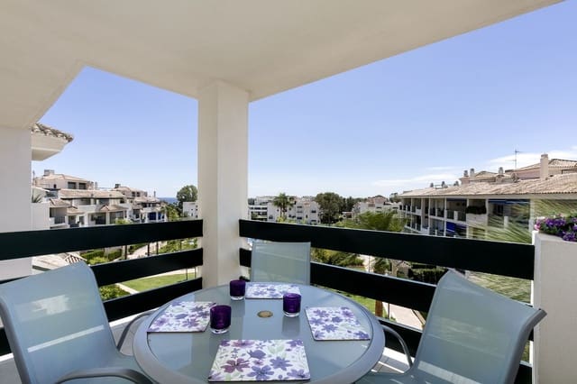 2 chambre Appartement à vendre à Nueva Andalucia, Marbella avec piscine garage - 375 000 € (Ref: 9509553)