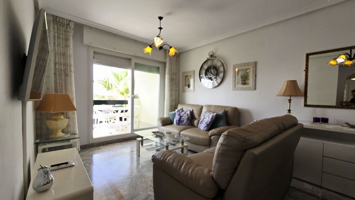 2 chambre Appartement à vendre à Nueva Andalucia avec piscine garage - 375 000 € (Ref: 9509553)