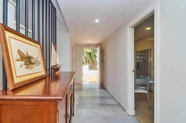 3 chambre Maison de Ville à vendre à Golden Mile, Marbella avec piscine garage - 1 575 000 € (Ref: 9509554)