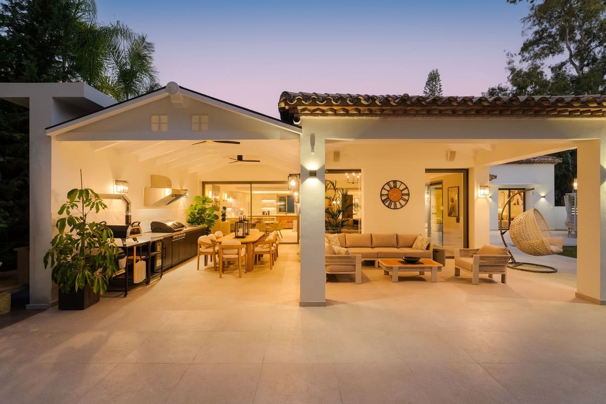 5 chambre Villa/Maison à vendre à Marbella avec piscine garage - 4 950 000 € (Ref: 9509557)