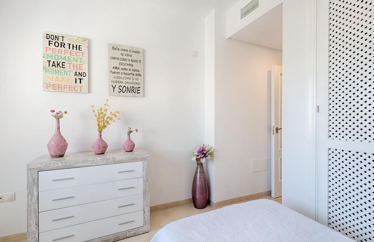 Ático de 2 habitaciones en Costalita en venta con piscina garaje - 525.000 € (Ref: 9509562)