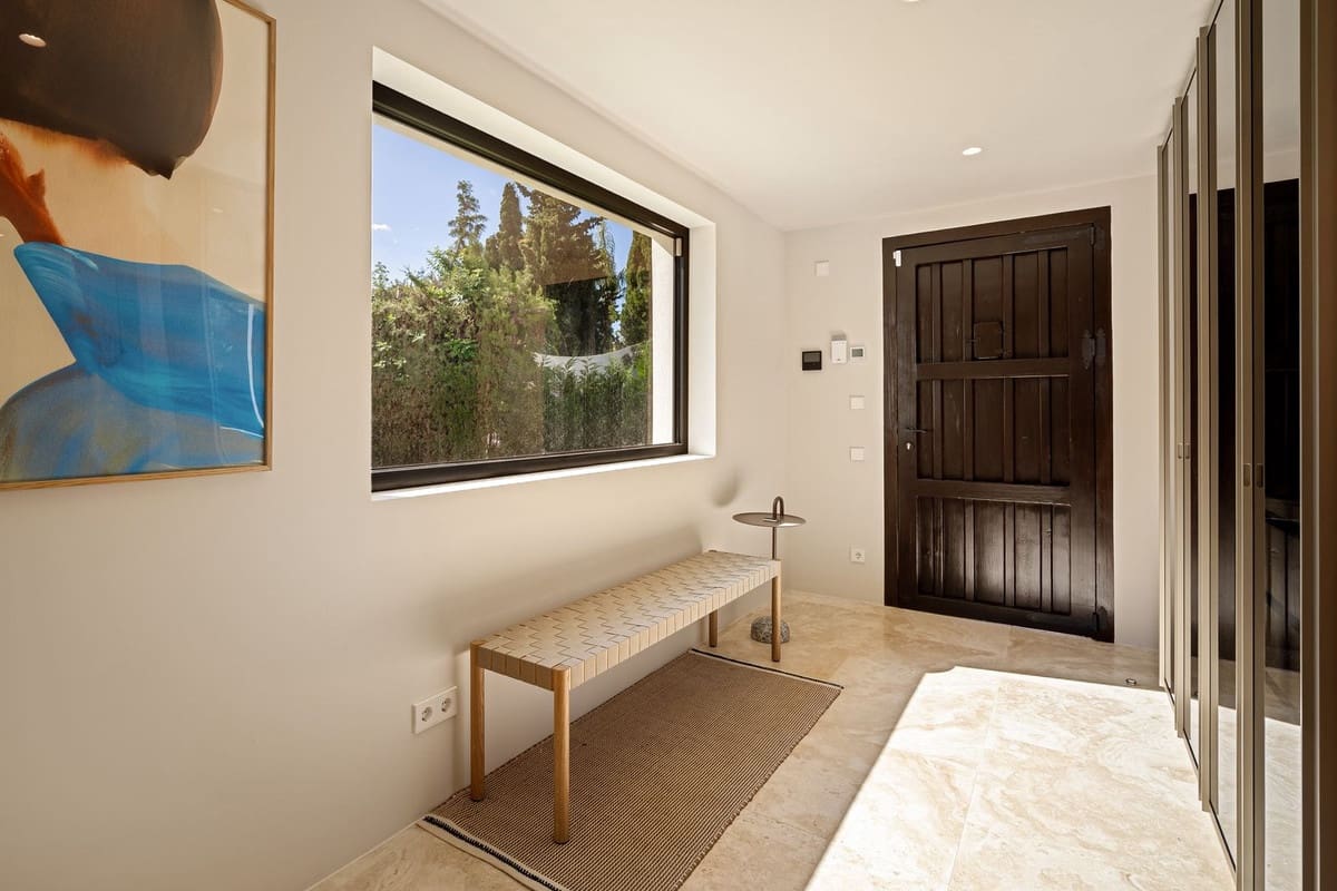 4 sovrum Villa till salu i Nueva Andalucia med pool garage - 3 100 000 € (Ref: 9509566)