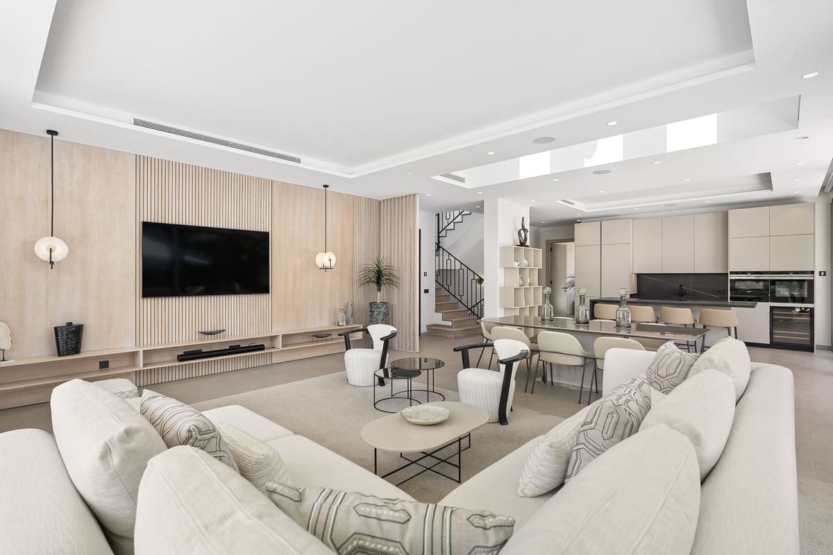 Chalet de 4 habitaciones en Marbella en venta con piscina garaje - 3.950.000 € (Ref: 9509580)