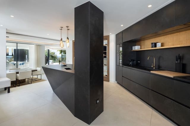 5 soverom Villa til salgs i Benahavís med svømmebasseng garasje - € 5 895 000 (Ref: 9509588)