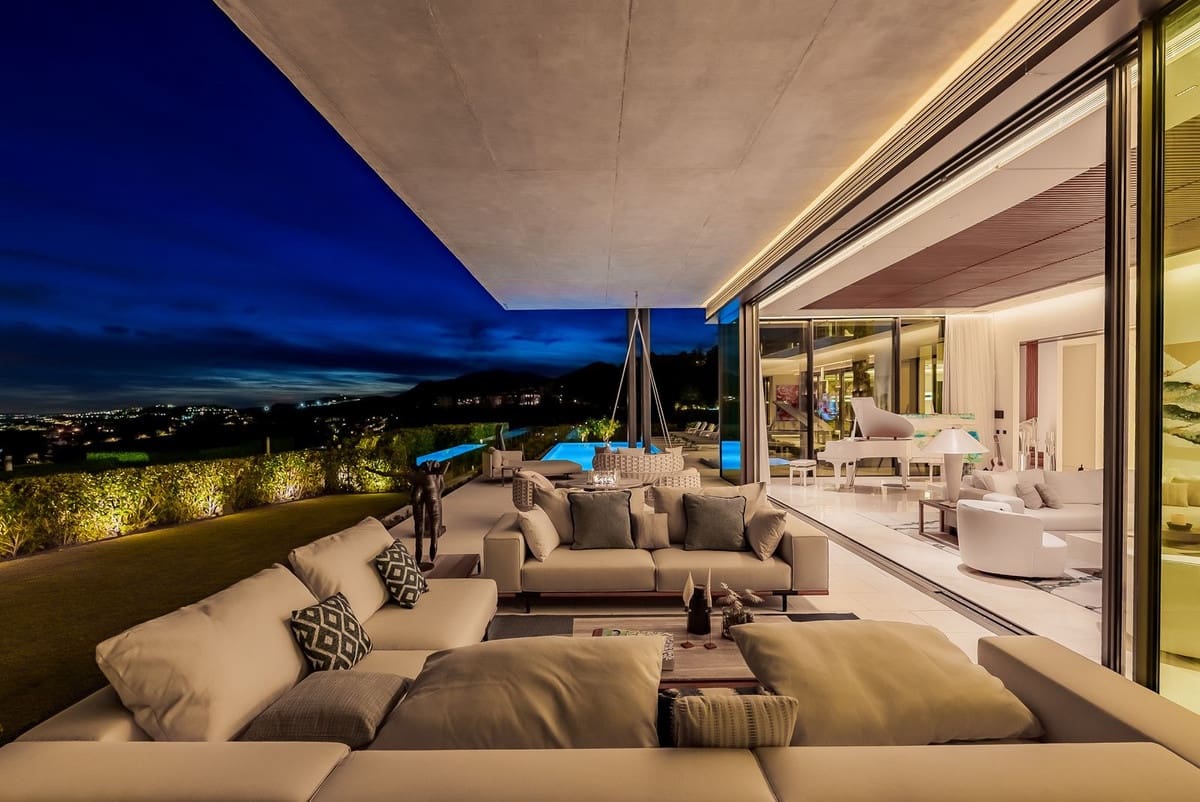 8 Zimmer Villa zu verkaufen in Benahavis mit Pool Garage - 19.850.000 € (Ref: 9509589)