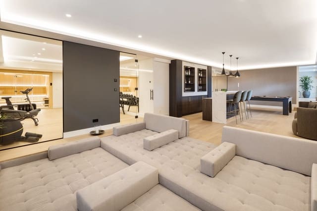 5 chambre Villa/Maison à vendre à Marbella avec piscine garage - 6 250 000 € (Ref: 9509590)