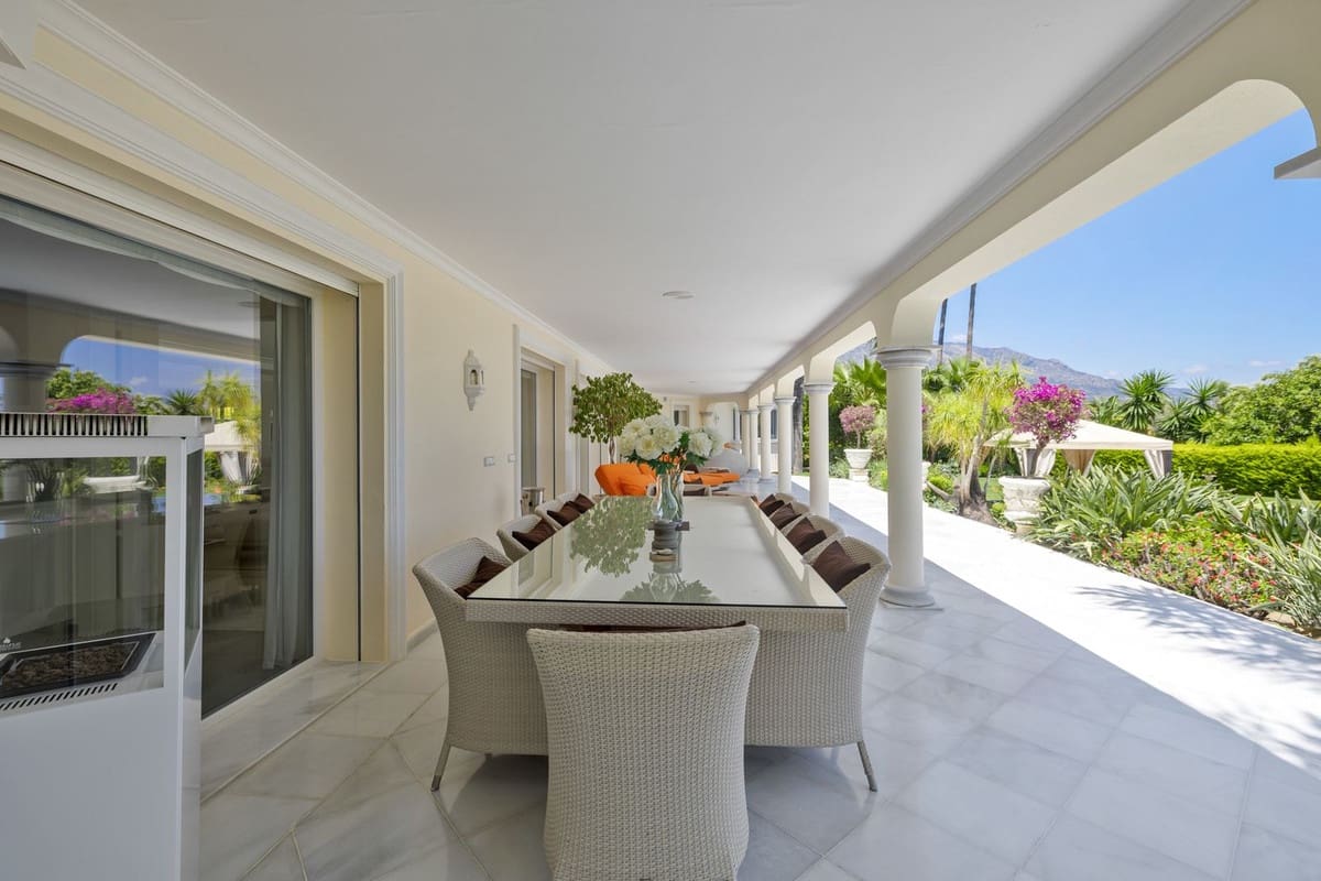 Chalet de 6 habitaciones en Marbella en venta con piscina garaje - 6.900.000 € (Ref: 9509591)