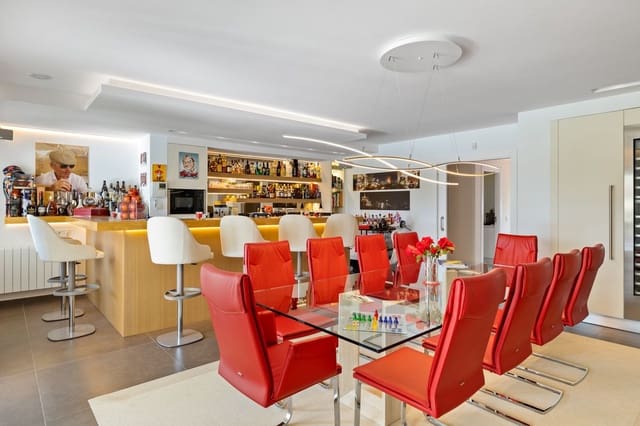 6 slaapkamer Villa te koop in Marbella met zwembad garage - € 6.900.000 (Ref: 9509591)