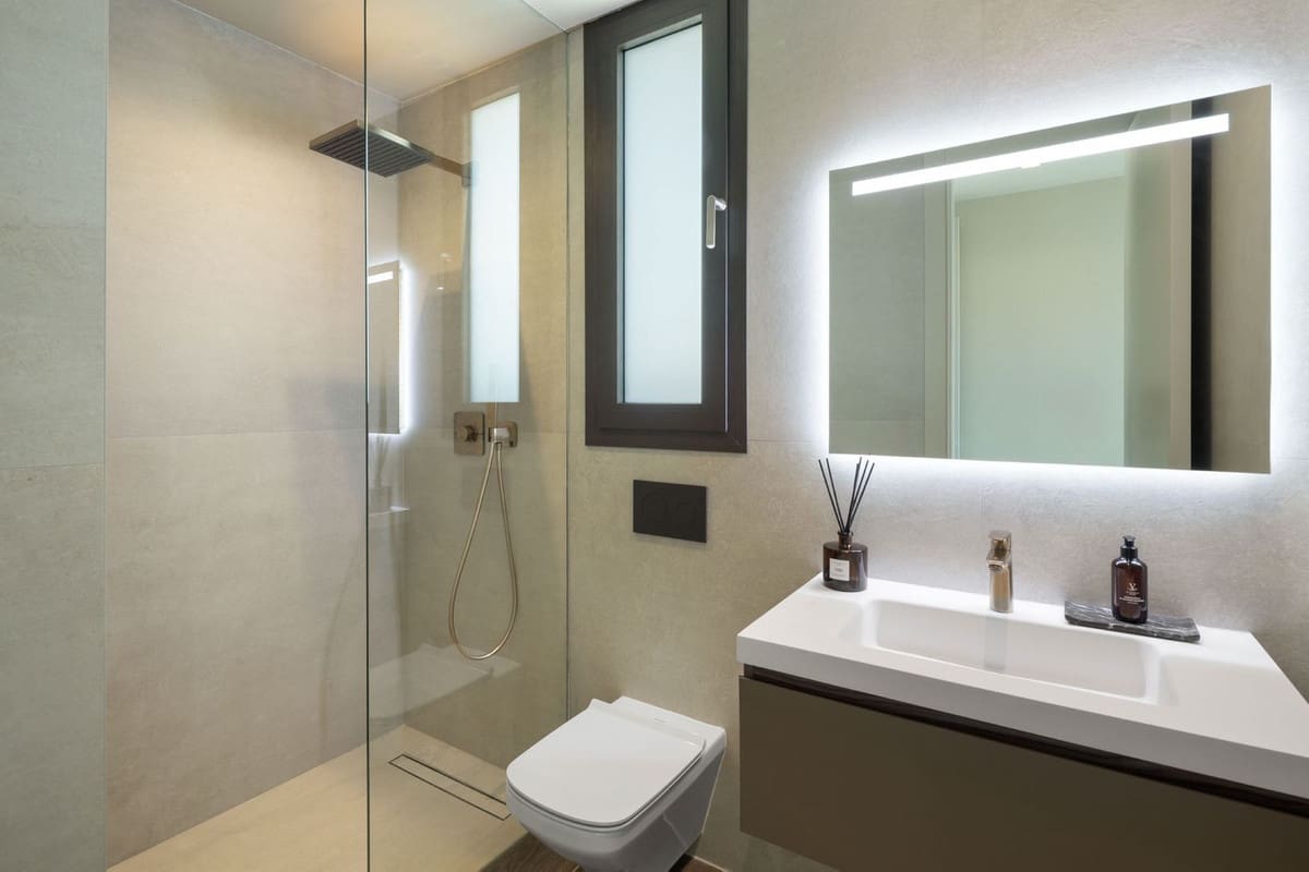 Chalet de 5 habitaciones en Los Flamingos en venta con piscina garaje - 4.395.000 € (Ref: 9509606)