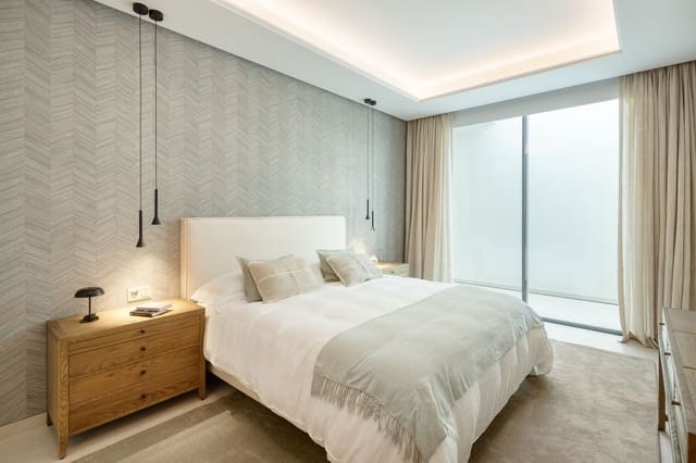 5 slaapkamer Villa te koop in Marbella met zwembad garage - € 7.495.000 (Ref: 9509607)