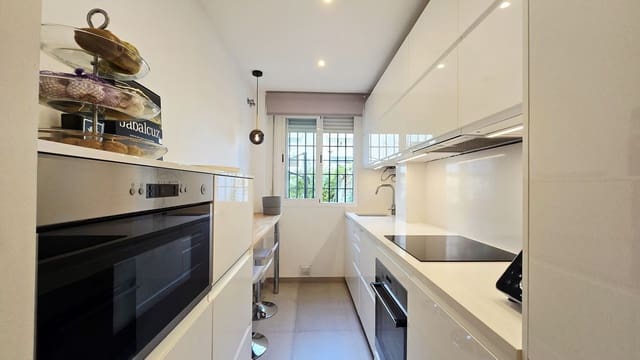 2 soverom Leilighet til salgs i Nueva Andalucia, Marbella med svømmebasseng - € 385 000 (Ref: 9509609)