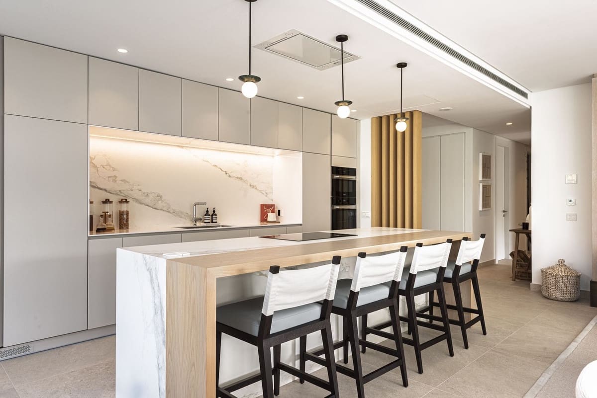 3 slaapkamer Appartement te koop in Benahavis met zwembad - € 1.595.000 (Ref: 9509617)