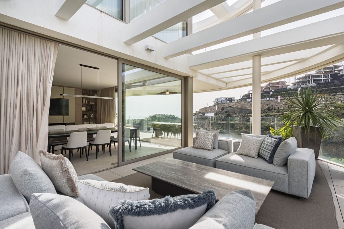 3 slaapkamer Appartement te koop in Benahavis met zwembad - € 1.595.000 (Ref: 9509617)