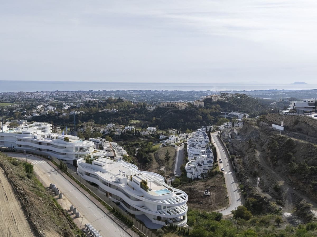 3 slaapkamer Appartement te koop in Benahavis met zwembad - € 1.595.000 (Ref: 9509617)