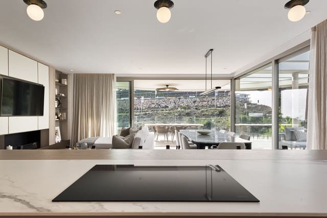 3 Zimmer Apartment zu verkaufen in Benahavís mit Pool - 1.595.000 € (Ref: 9509617)