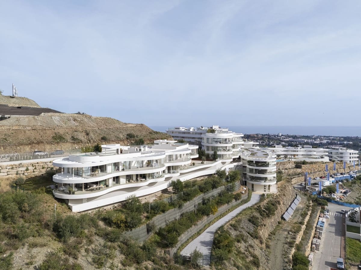 3 Zimmer Apartment zu verkaufen in Benahavis mit Pool - 1.595.000 € (Ref: 9509617)