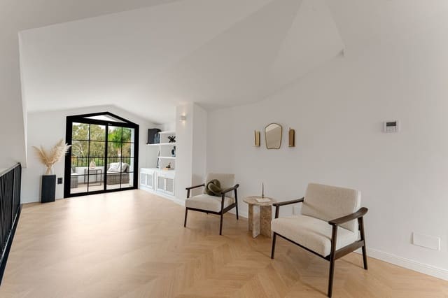 6 sypialnia Willa na sprzedaż w Estepona z basenem garażem - 2 895 000 € (Ref: 9509618)