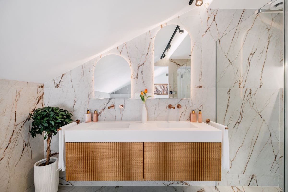 5 chambre Penthouse à vendre à Nueva Andalucia avec piscine - 1 995 000 € (Ref: 9509623)