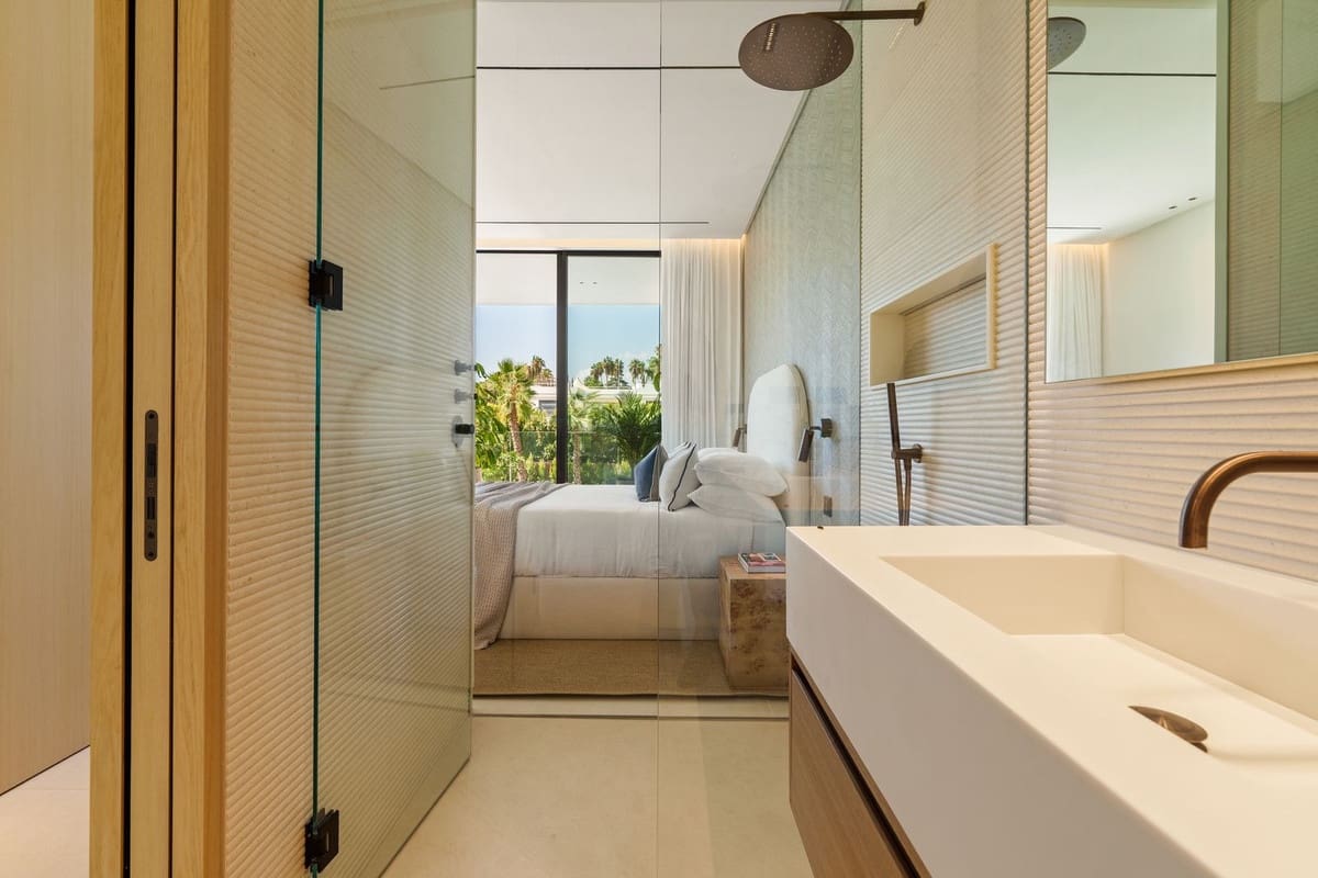 5 soverom Villa til salgs i Marbella med svømmebasseng garasje - € 5 995 000 (Ref: 9509624)