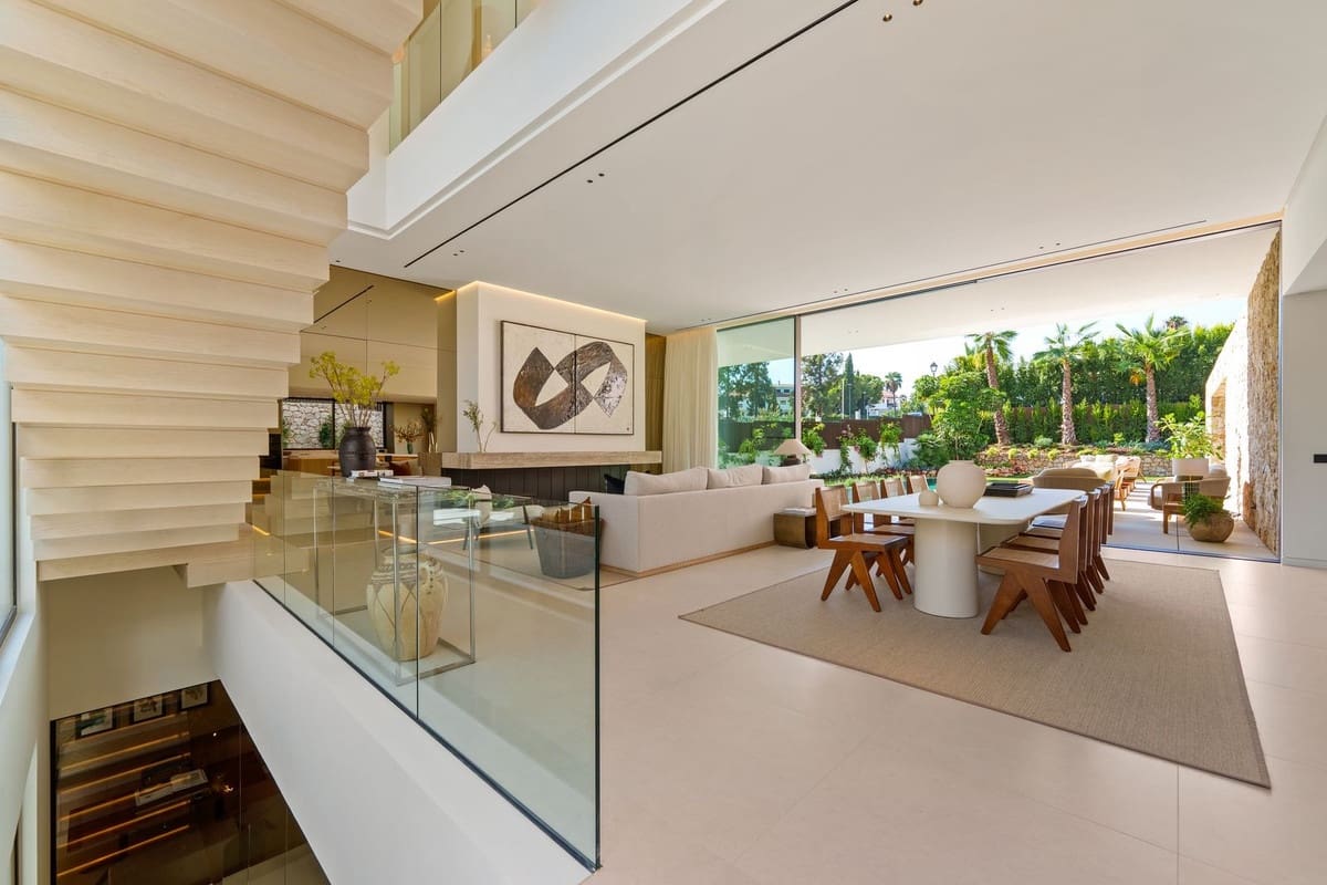 5 soverom Villa til salgs i Marbella med svømmebasseng garasje - € 5 995 000 (Ref: 9509624)