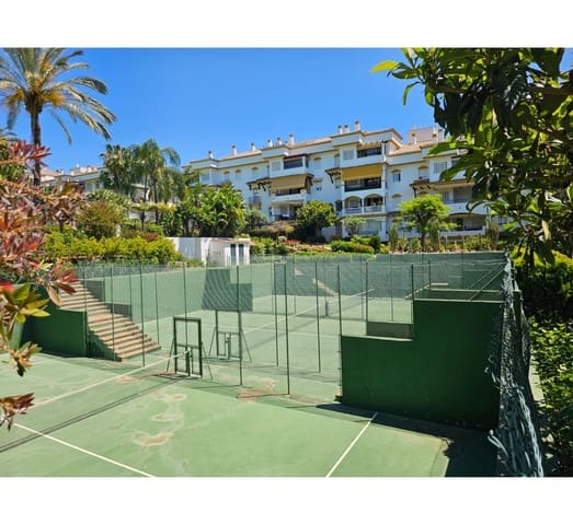 4 soveværelse Lejlighed til salg i Marbella med swimmingpool garage - € 995.000 (Ref: 9509627)
