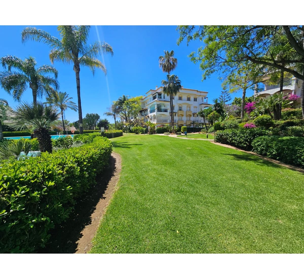 4 sovrum Lägenhet till salu i Marbella med pool garage - 995 000 € (Ref: 9509627)