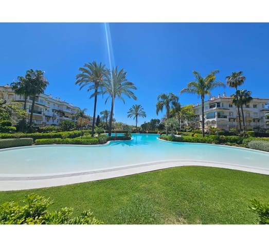 4 soveværelse Lejlighed til salg i Marbella med swimmingpool garage - € 995.000 (Ref: 9509627)