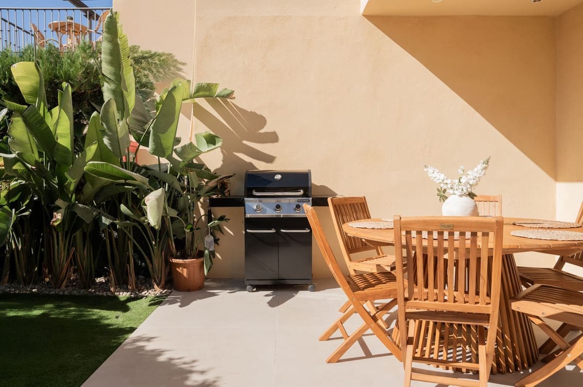 Casa de 4 habitaciones en San Pedro de Alcantara en venta con piscina garaje - 1.595.000 € (Ref: 9509628)