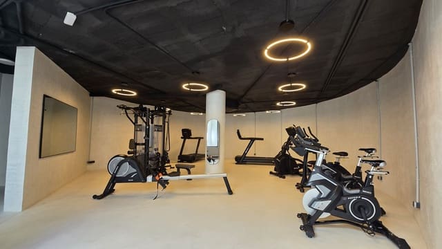 2 soverom Penthouse til salgs i Nueva Andalucia, Marbella med svømmebasseng garasje - € 571 500 (Ref: 9509637)