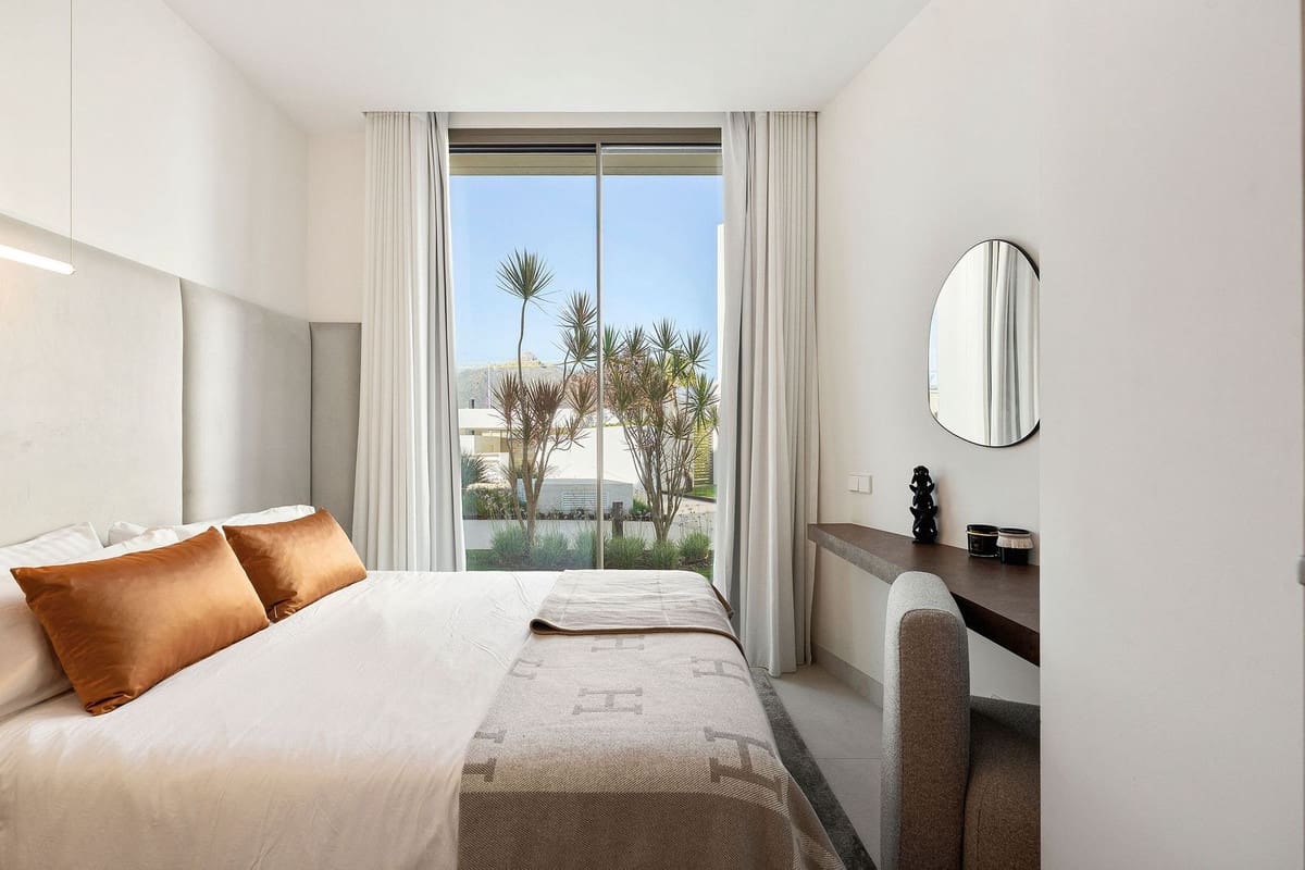 4 sovrum Semi-fristående Villa till salu i Nueva Andalucia med pool garage - 4 650 000 € (Ref: 9509654)