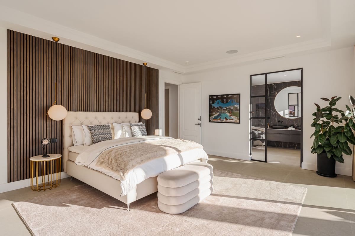 6 bedroom Villa for sale in Los Flamingos with pool garage - € 6,995,000 (Ref: 9509659)