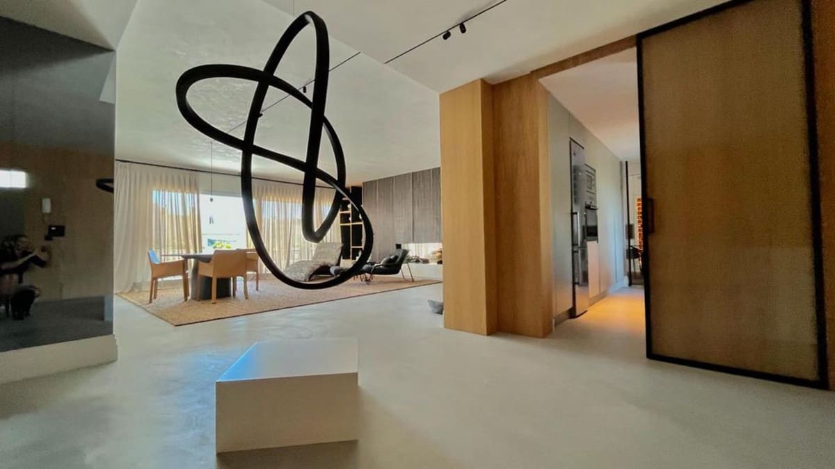 Ático de 4 habitaciones en Puerto Banus en venta con piscina garaje - 4.500.000 € (Ref: 9509662)