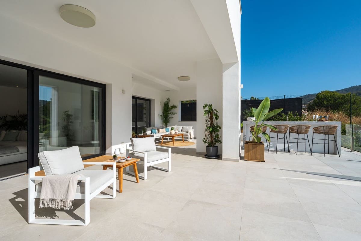 5 camera da letto Villa in vendita in Elviria con piscina garage - 3.200.000 € (Rif: 9509667)