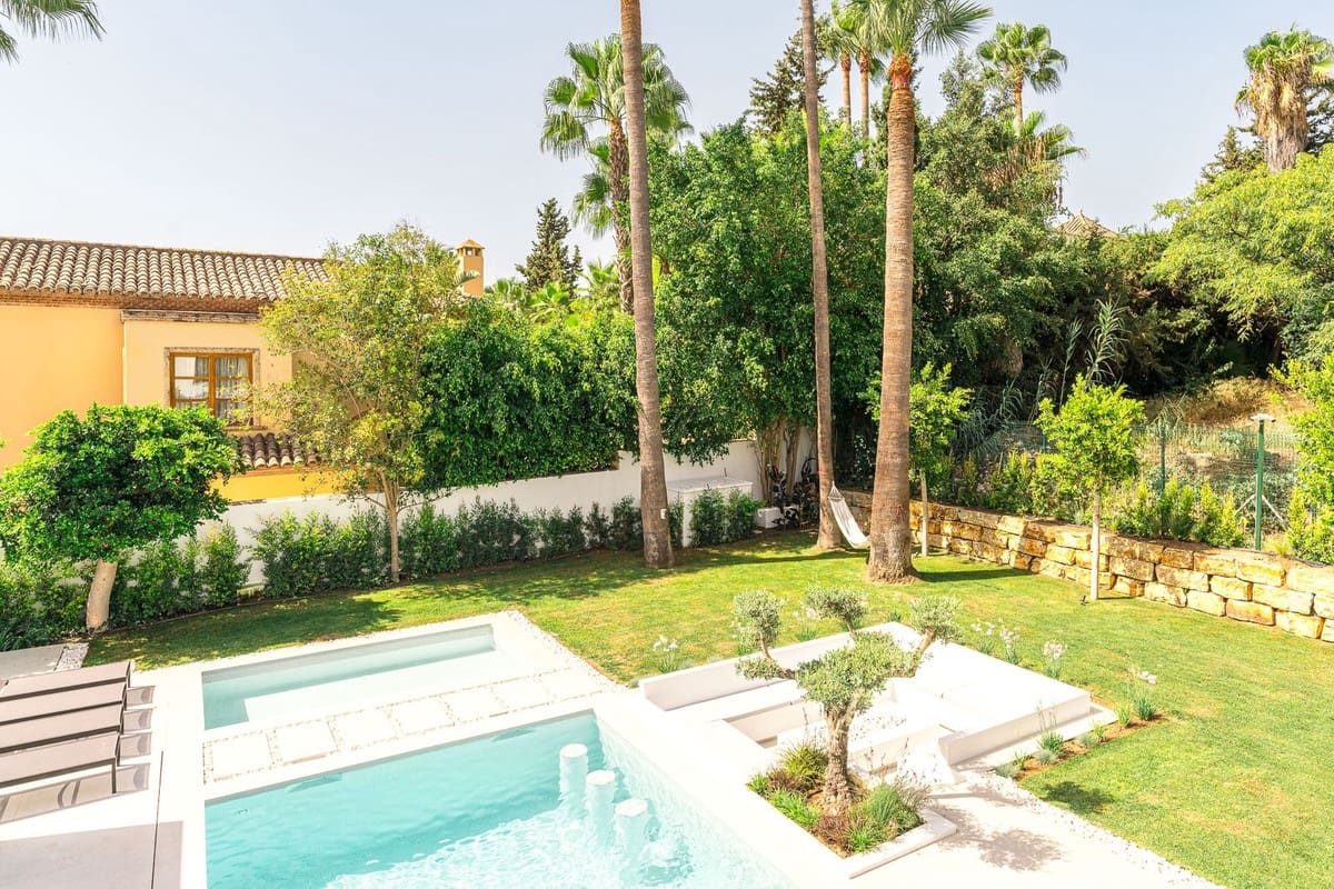 4 soveværelse Villa til salg i Marbella med swimmingpool garage - € 3.395.000 (Ref: 9509675)