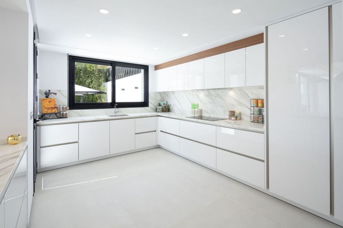 Byggegrund til salg i New Golden Mile - € 1.450.000 (Ref: 9511219)