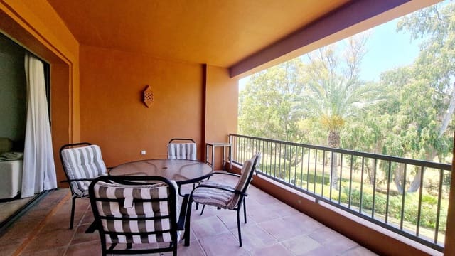 2 soveværelse Lejlighed til leje i Atalaya-Isdabe, Estepona med swimmingpool garage - € 2.400 (Ref: 9511331)