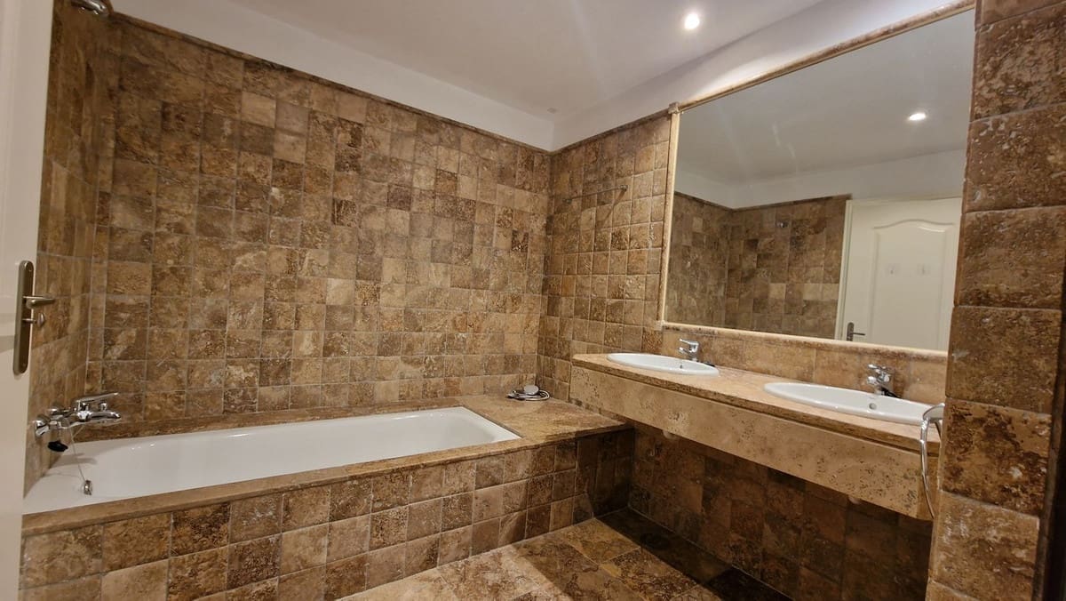 2 bedroom Apartment for rent in Atalaya-Isdabe with pool garage - € 2,200 (Ref: 9511331)