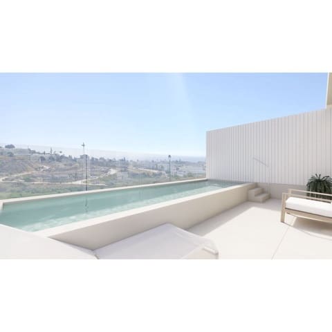 4 soveværelse Semi-Rækkehus til salg i Estepona med swimmingpool garage - € 730.000 (Ref: 9518029)