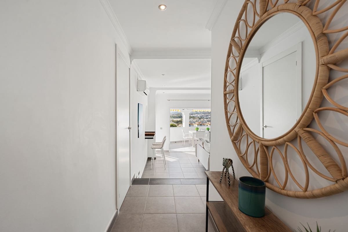 3 quarto Moradia Geminada para venda em Nueva Andalucia - 595 000 € (Ref: 9524969)