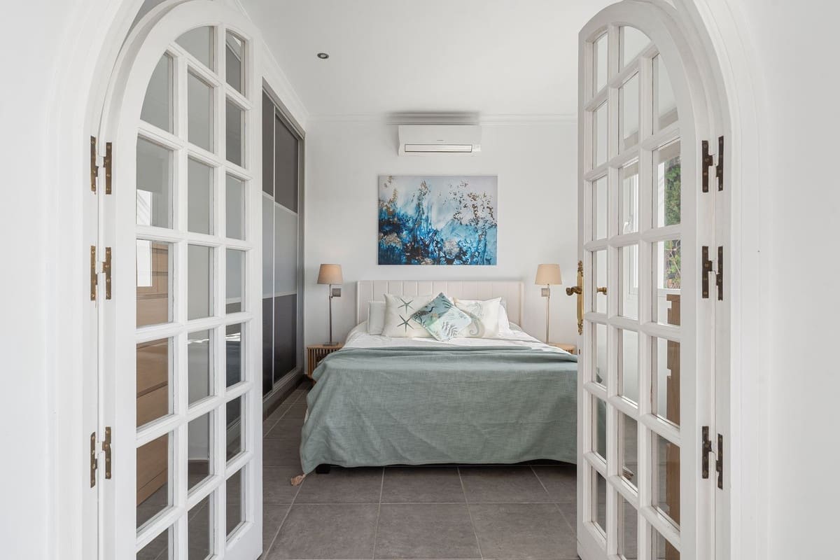 3 quarto Moradia Geminada para venda em Nueva Andalucia - 595 000 € (Ref: 9524969)