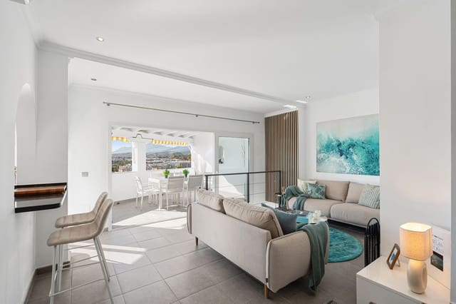 3 soverom Kjedet enebolig til salgs i Nueva Andalucia, Marbella - € 595 000 (Ref: 9524969)