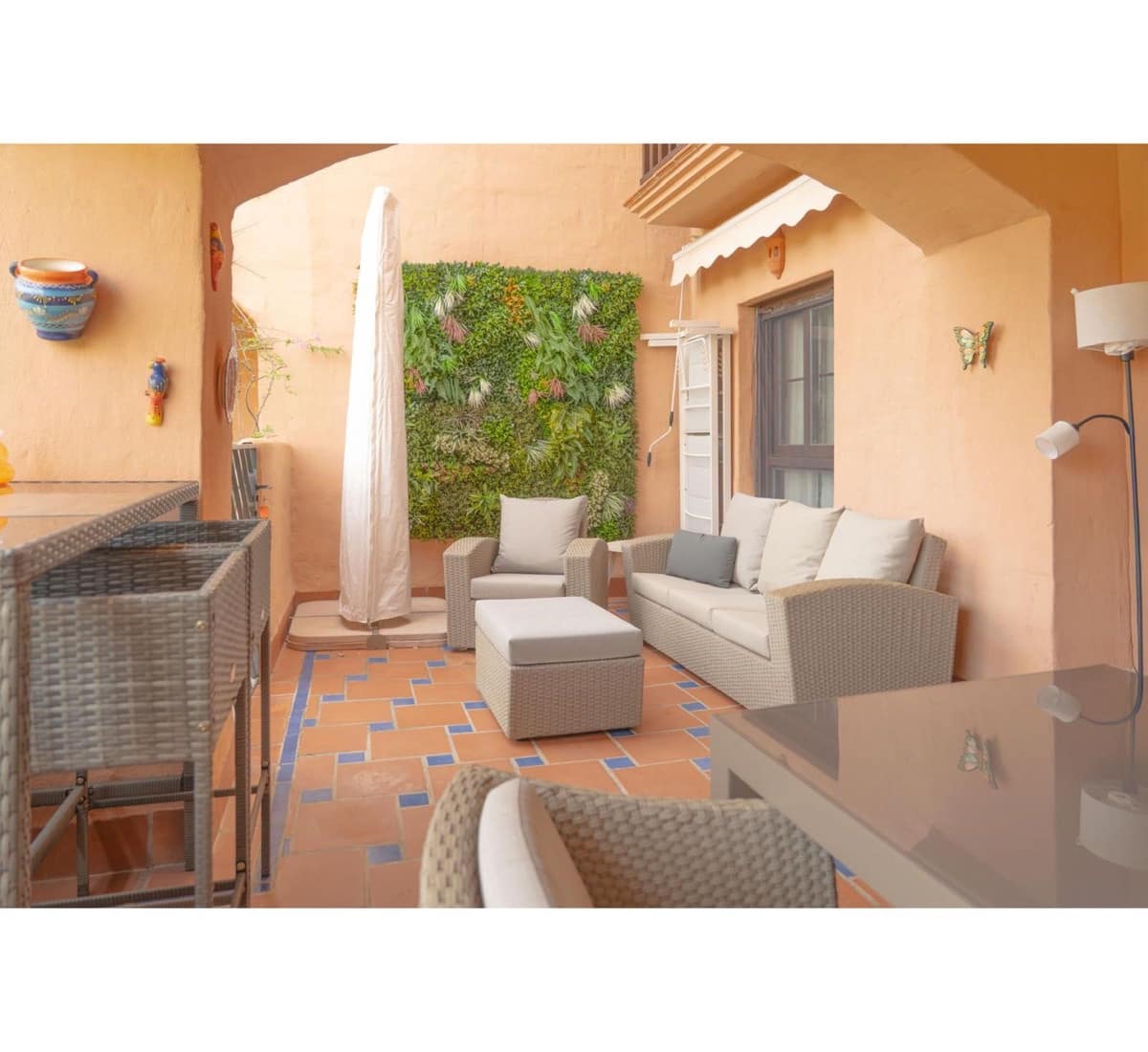 2 chambre Appartement à vendre à Estepona avec piscine garage - 415 000 € (Ref: 9536530)