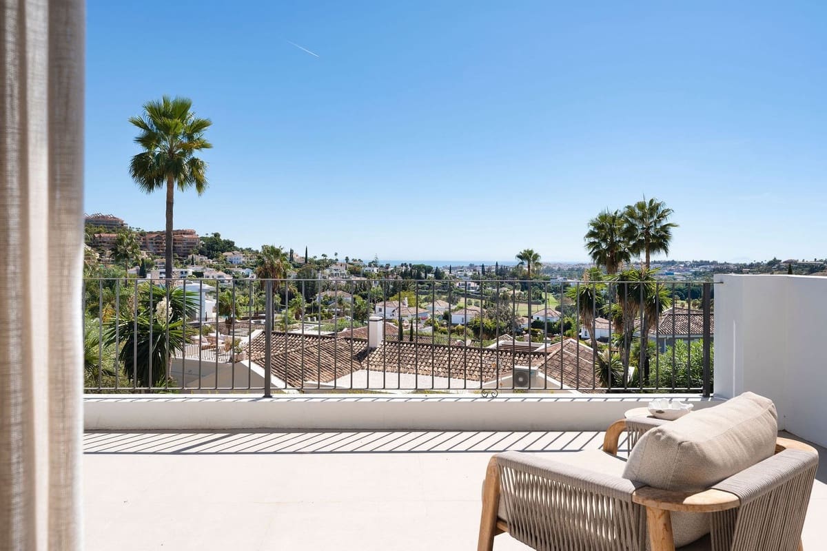 Chalet de 5 habitaciones en Nueva Andalucia en venta con piscina garaje - 4.695.000 € (Ref: 9542120)