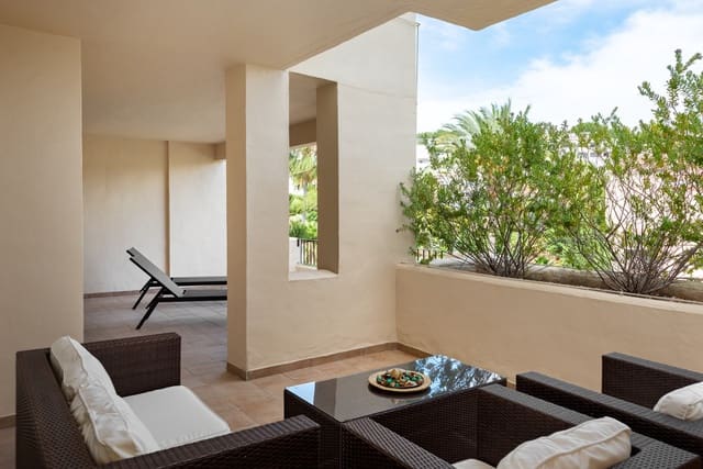 3 slaapkamer Appartement te huur in La Quinta, Benahavís met zwembad garage - € 2.500 (Ref: 9560700)