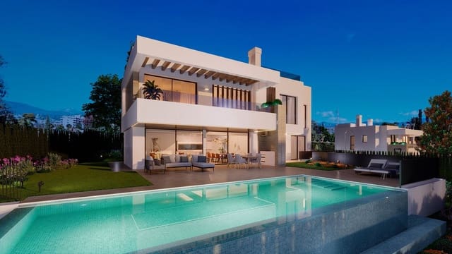 3 bedroom Villa for sale in Atalaya-Isdabe, Estepona with pool garage - € 1,530,000 (Ref: 9578262)